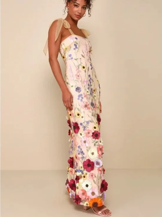 NWT Lulus Thriving Poise Blush 3D Floral Embroidered Tie-Strap Maxi Dress Small - Picture 3 of 7